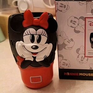 Scentsy Disney Minnie Mouse Wall Fan Diffuser